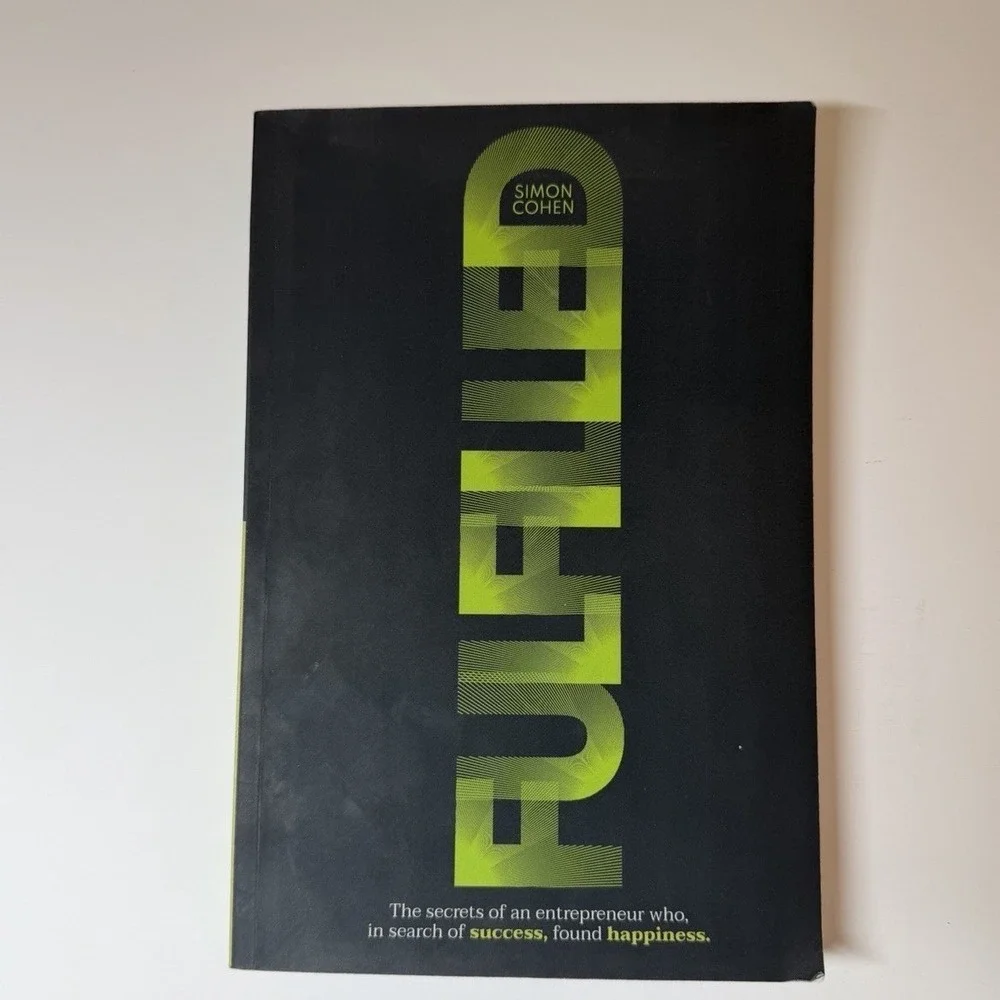 Fullfield Paper Back Book‎ Green And Black Color